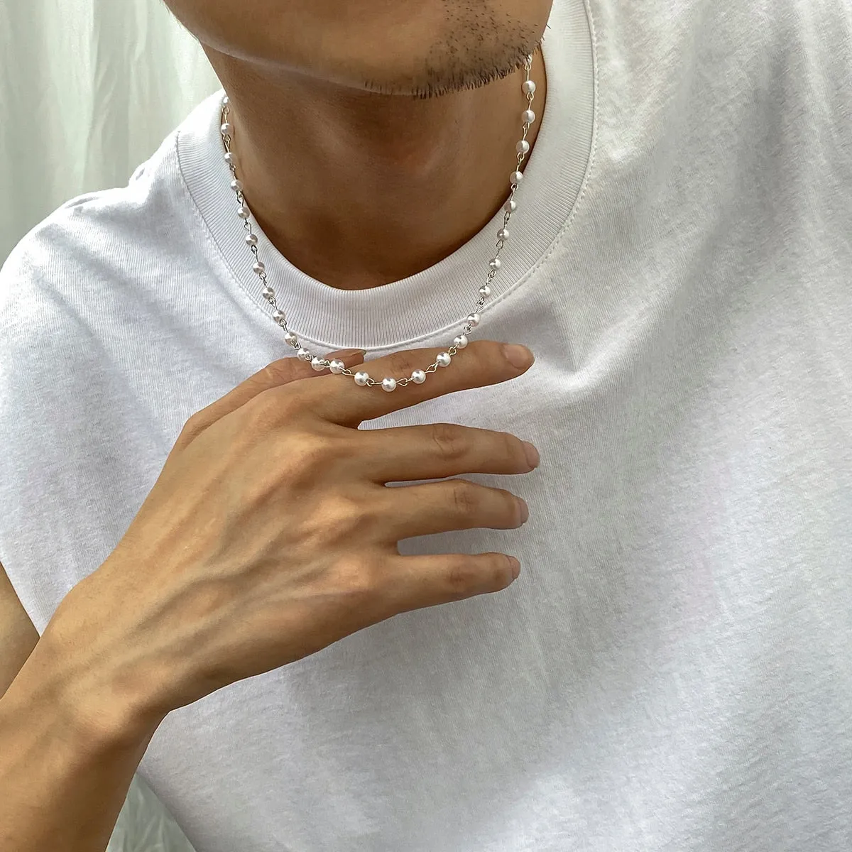 Small Pearl Beads Choker Necklace